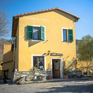 A Ca Vegia Calice Ligure